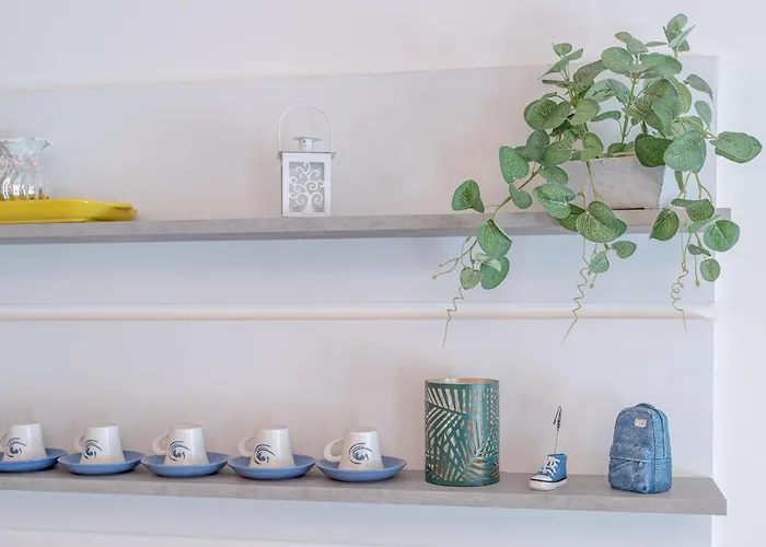 Guesthost - Lovely & Cozy With Terrace Lägenhet *
